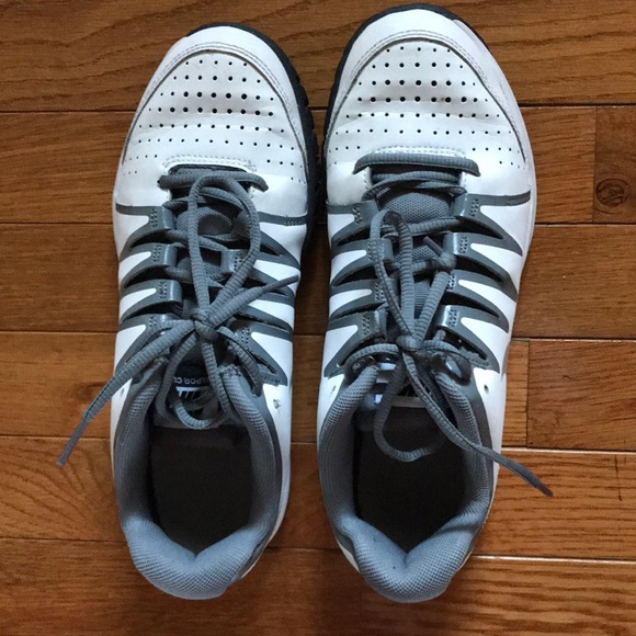 Nike Tennis Shoes Size 8 - Picture 2 of 7
